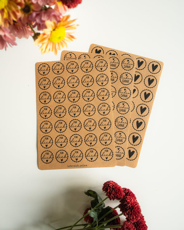 Kraftpapier-Sticker „Von Herzen“ ❤️ Perfekt für Geschenke, Grusskarten & liebevolle Botschaften. Nachhaltig aus Papier, plastikfrei & ideal für kreative Alltagsmomente.
