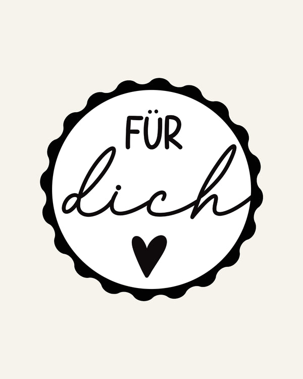 Runder Holzstempel mit der Aufschrift „Für dich“ und kleinem Herzmotiv – ideal, um Geschenke, Karten oder Mitbringsel liebevoll zu personalisieren.